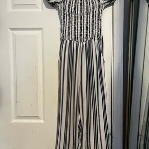 Chic Blue and White Striped Jumpsuit with Wide-Leg Design